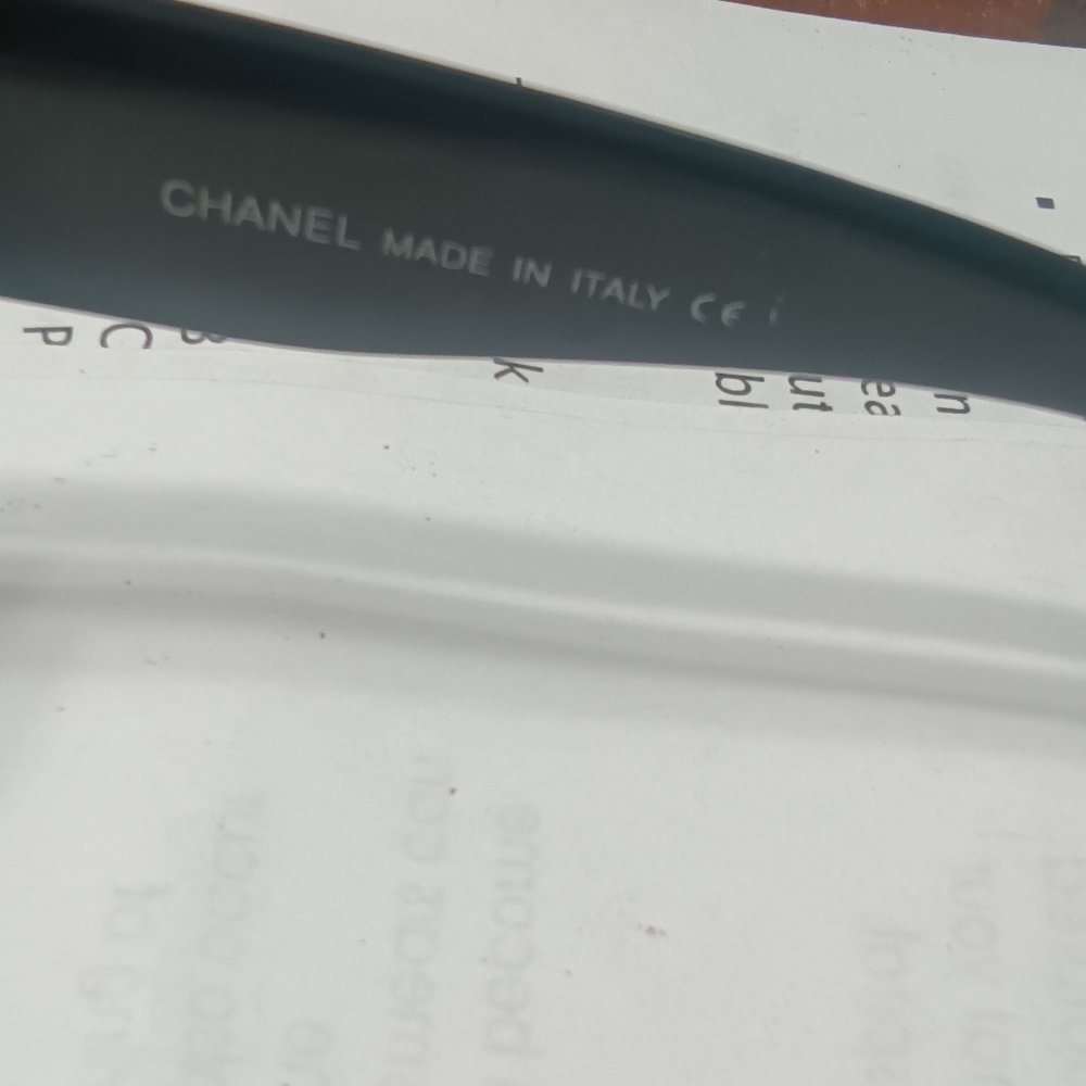 Chanel Sunglasses - Picture 4 of 4